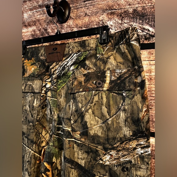 Mossy Oak hunting pants. These are new without tags. - Picture 4 of 12